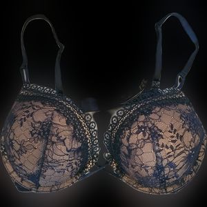 Victoria's Secret Very Sexy Bombshell Bra